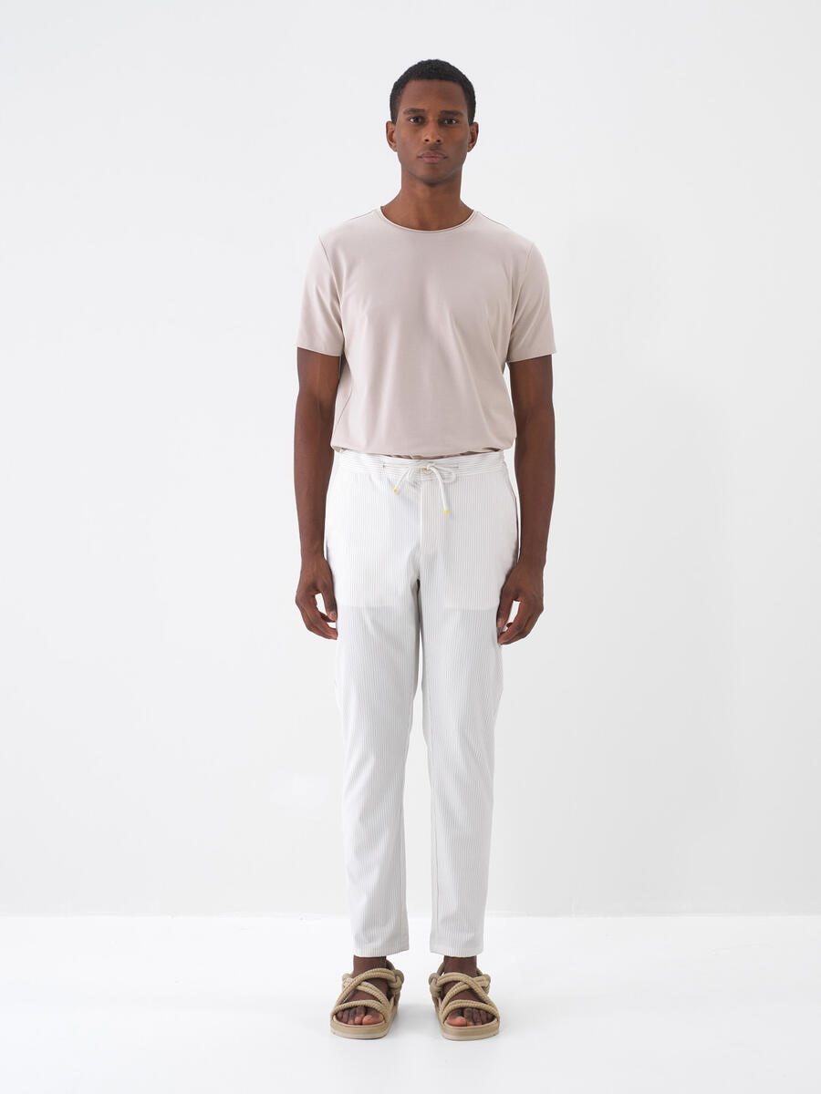 Taş Rengi Pamuk Dokulu Slim Fit Tişört - 1
