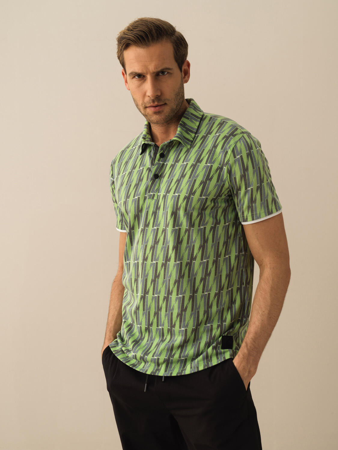 Yeşil Pamuk Dokulu Regular Fit Tişört