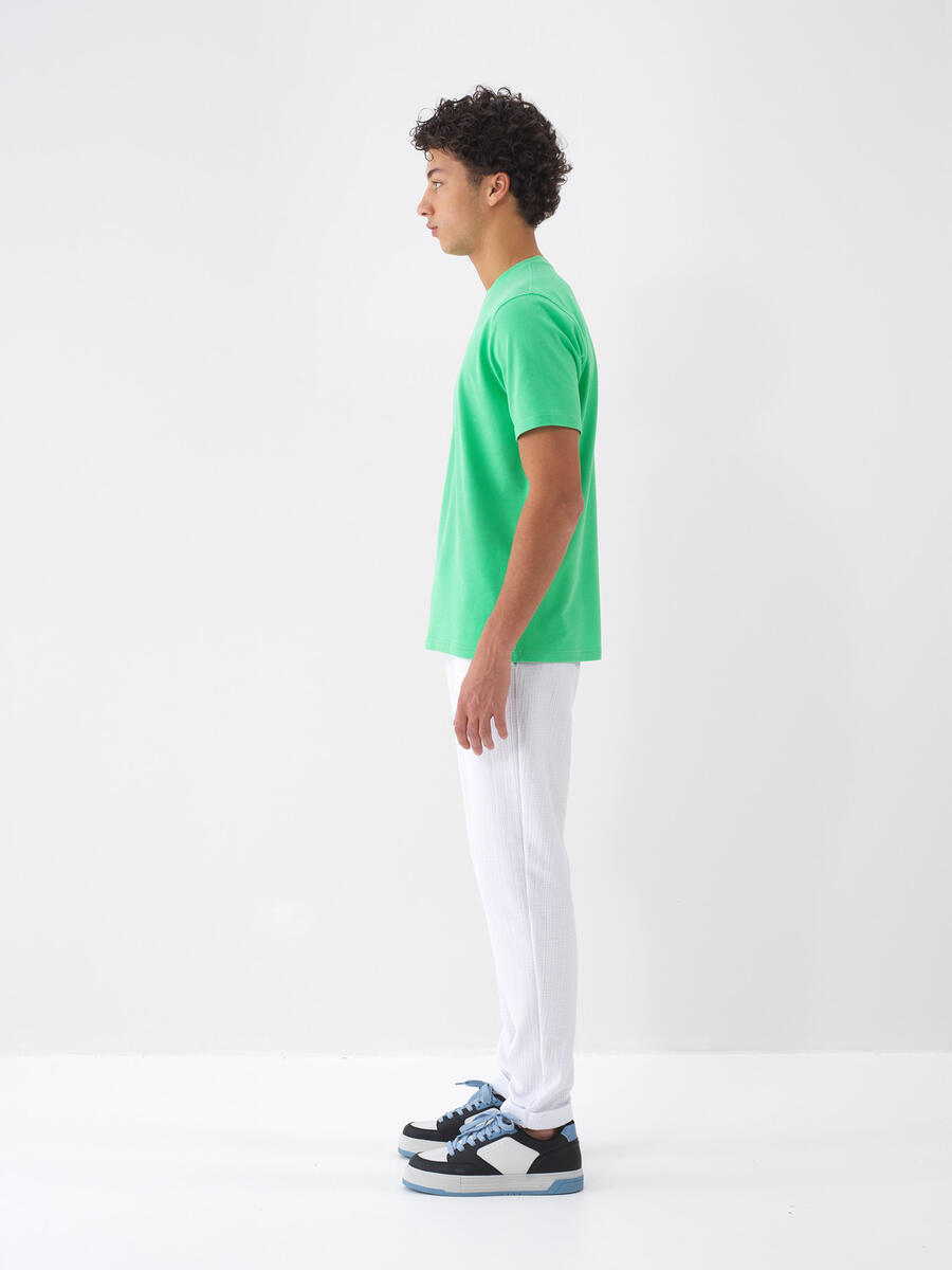 Yeşil Pamuk Dokulu Regular Fit Tişört - 4