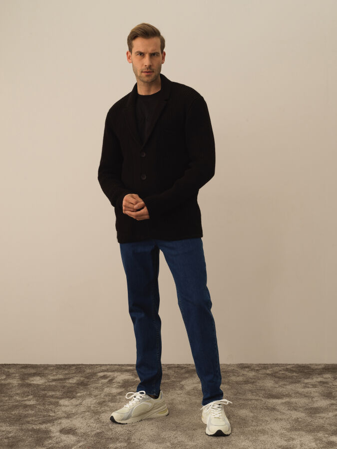 Siyah Doğal Yün Dokulu Regular Fit Triko Ceket - Xint