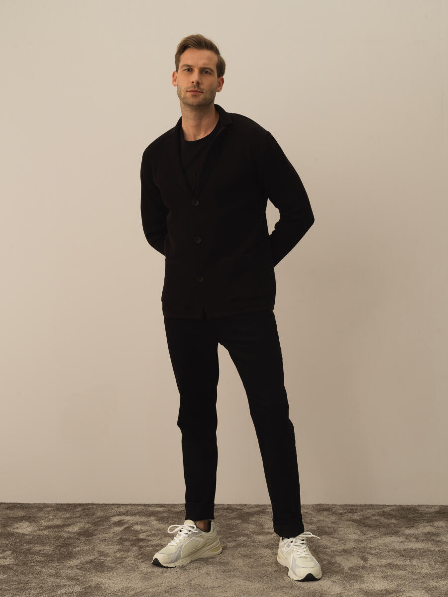 Siyah Pamuk Dokulu Regular Fit Triko Ceket