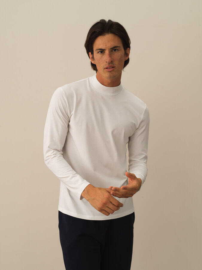 Xint Toptan Kırık Beyaz Modal Dokulu Slim Fit Uzun Kollu Tişört