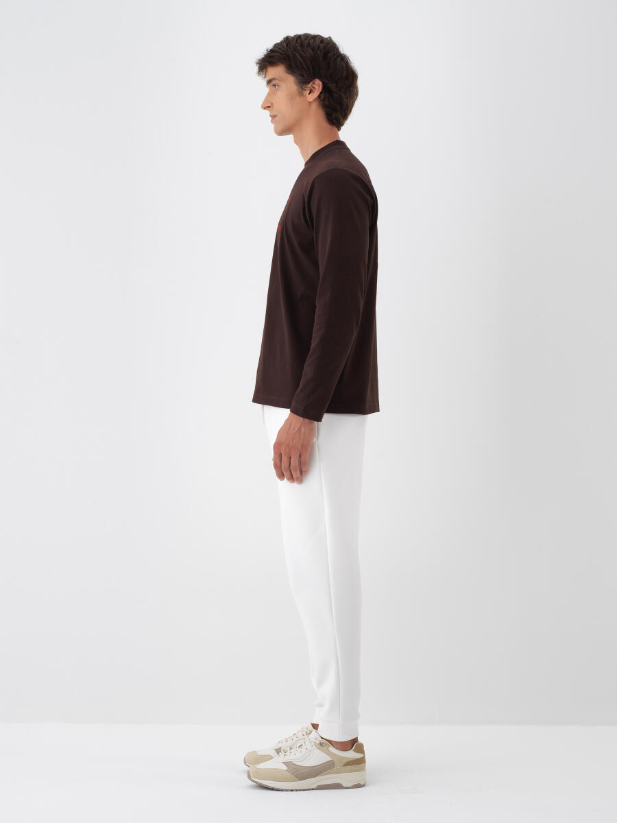 Kahverengi Pamuk Dokulu Regular Fit Uzun Kollu Tişört - 3