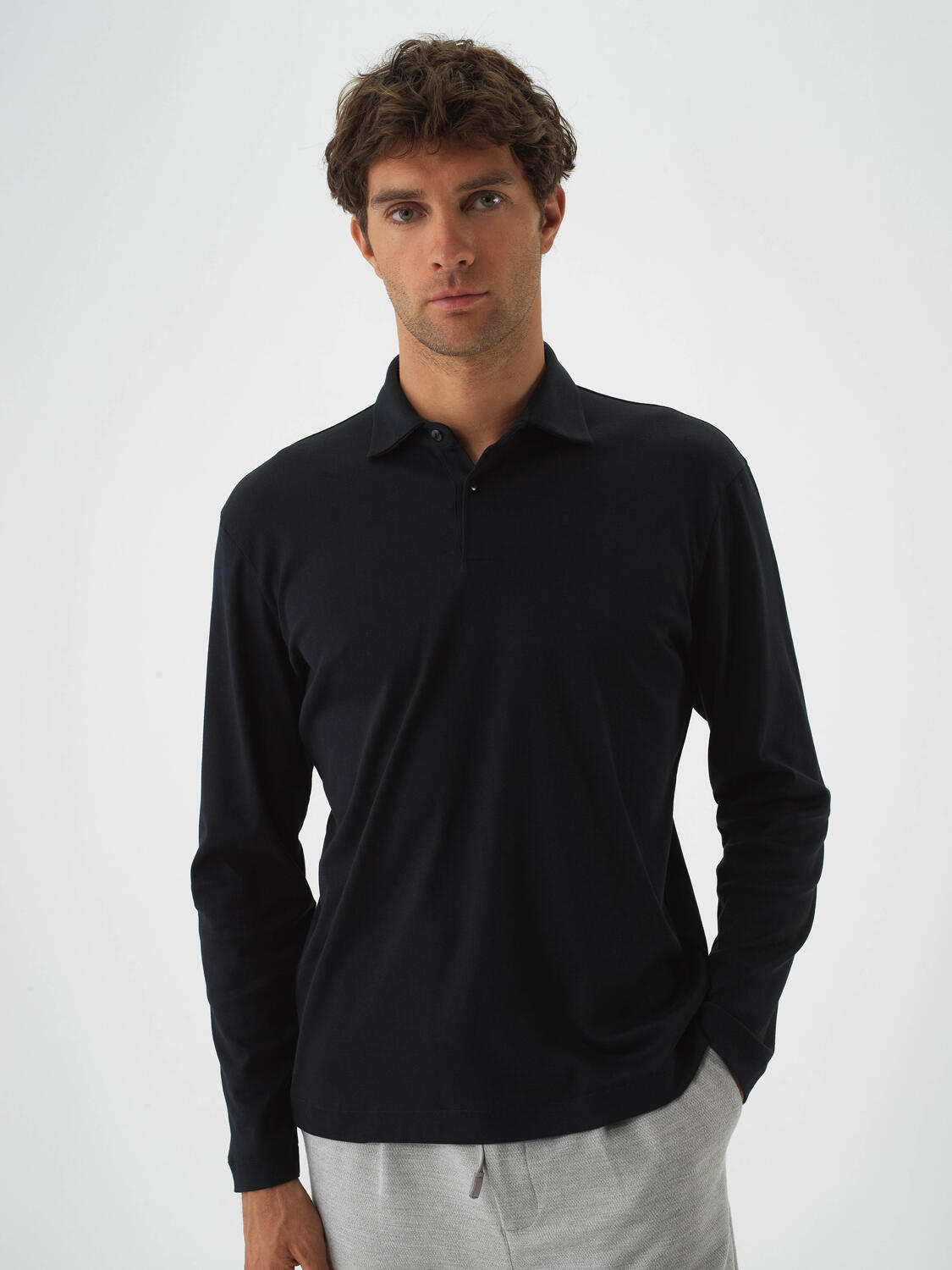 Siyah Lüks Merserize Dokulu Regular Fit Uzun Kollu Tişört