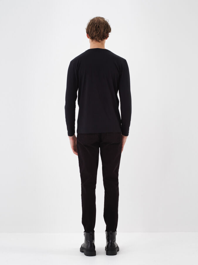 Siyah Modal Dokulu Slim Fit Uzun Kollu Tişört - Xint