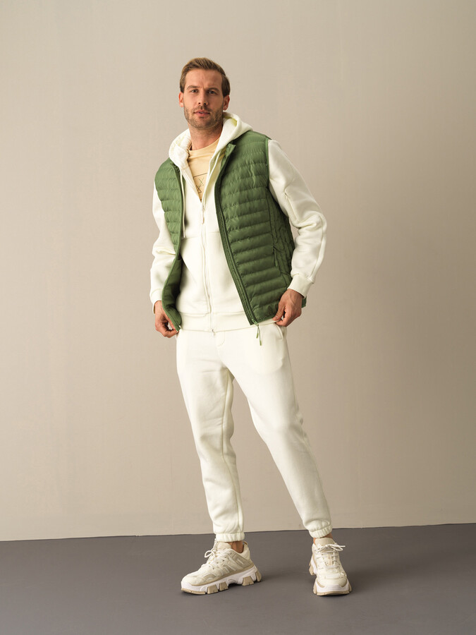 Yeşil Regular Fit Dik Yaka Şişme Yelek - 2