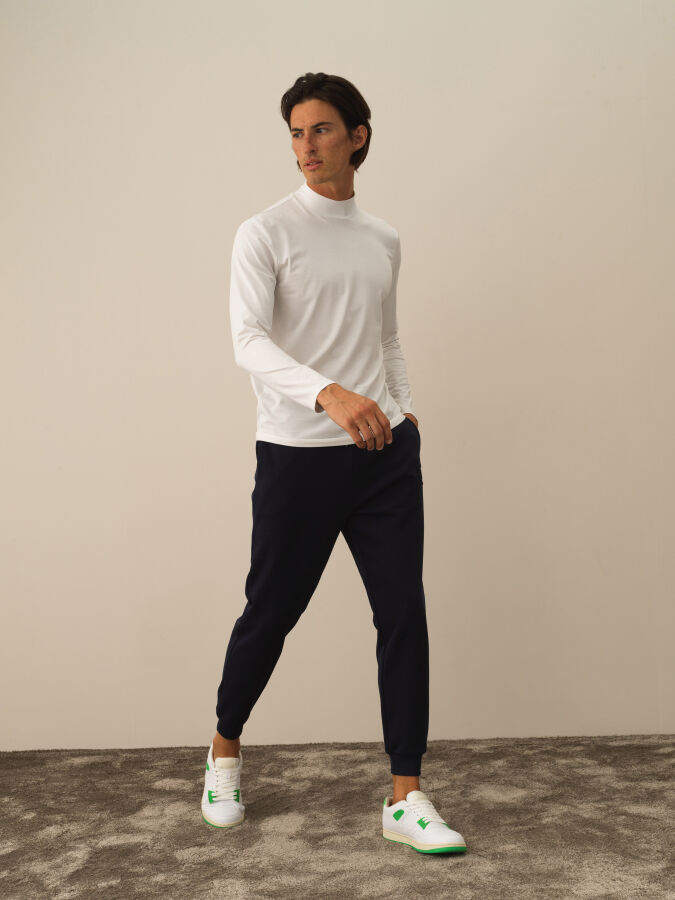 Half Turtle Neck Slim Fit Modal Basic T-Shirt - Xint