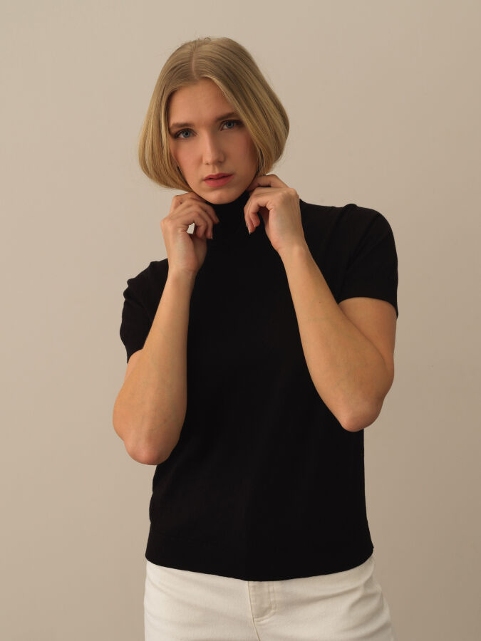 Half Turtleneck Regular Fit Basic Sweater - Xint