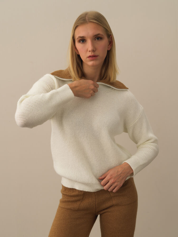 Half Zippered Regular Fit Sweater - Xint