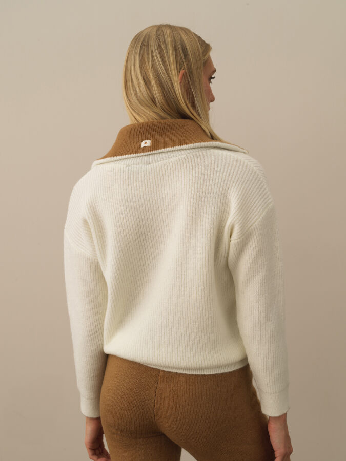 Half Zippered Regular Fit Sweater - Xint