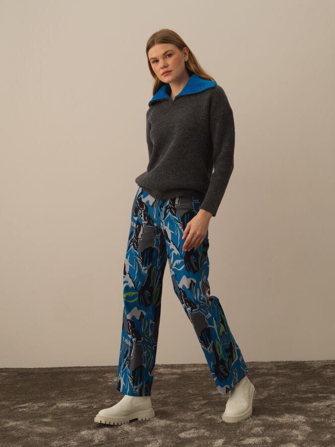 Half Zippered Regular Fit Sweater - Xint