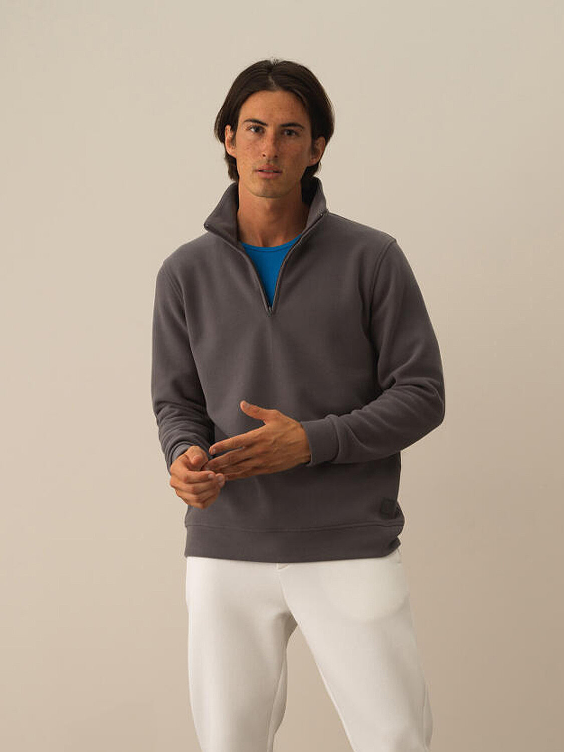 Half Zippered Regular Fit Sweatshirt - 1