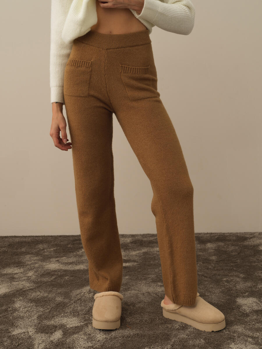 High Waist Regular Fit Knit Pants