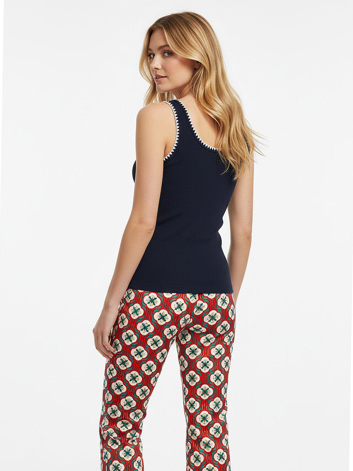 Lacivert Pamuk Dokulu Regular Fit Atlet (4)