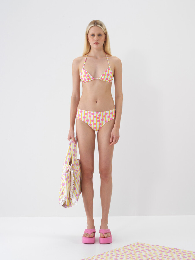 Pembe Doğal Dökümlü Slim Fit Bikini Altı (1)