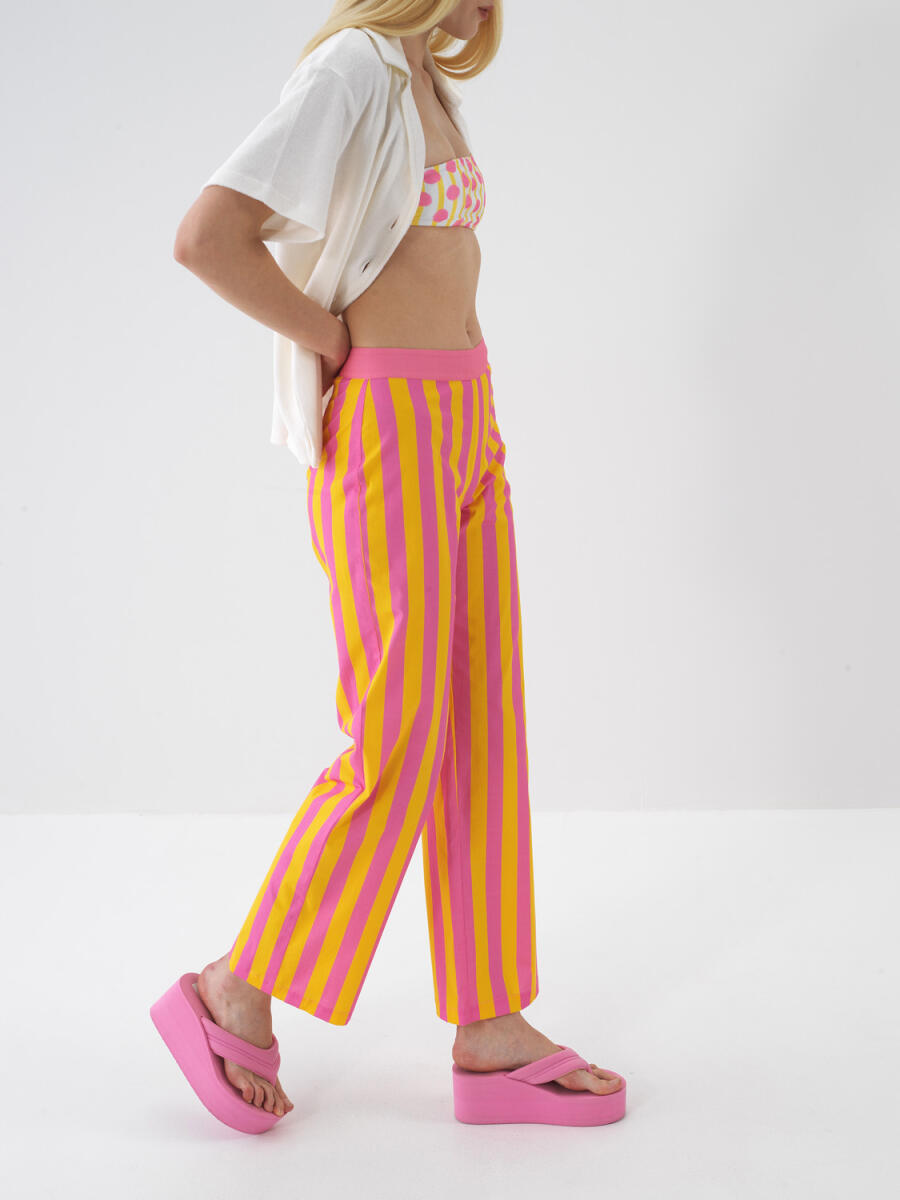 Pembe Doğal Dökümlü Slim Fit Bikini Üstü - 3