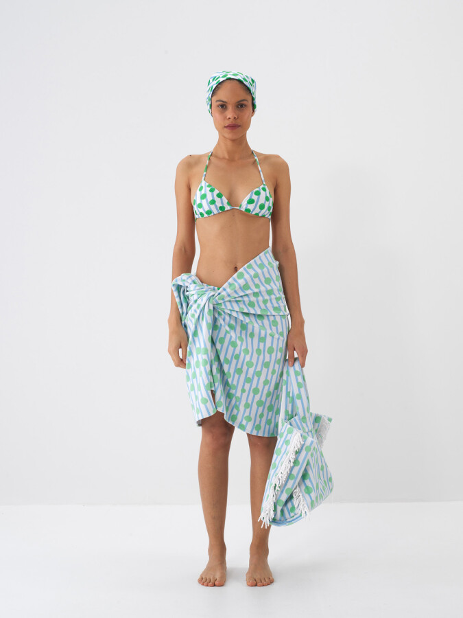 Yeşil Doğal Dökümlü Slim Fit Bikini Üstü (1)