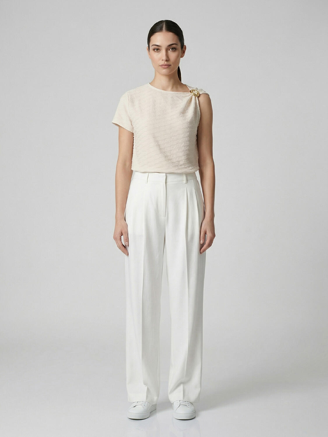 Bej Doğal Dökümlü Regular Fit Bluz - 2