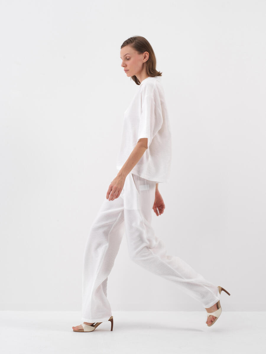 Beyaz Doğal Dökümlü Oversize Bluz - 3
