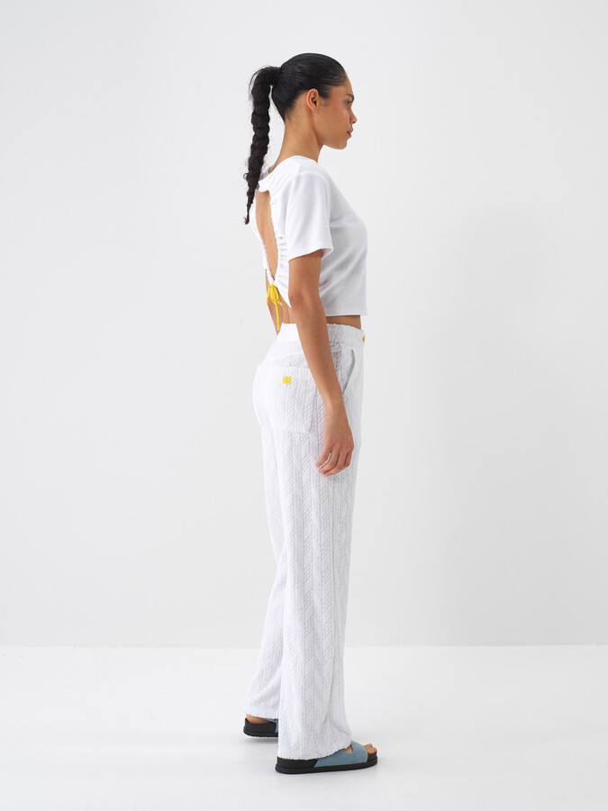 Beyaz Pamuk Dokulu Regular Fit Bluz - 4