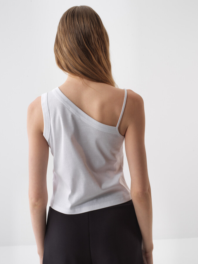 Beyaz Pamuk Dokulu Regular Fit Bluz - 4