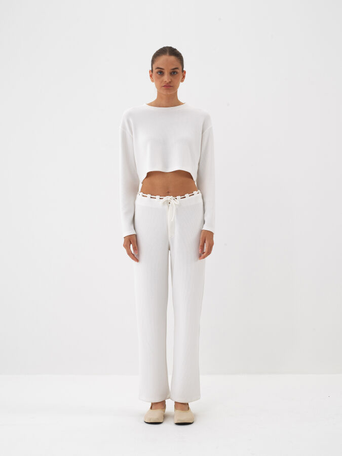 Ekru Esnek Dokulu Regular Fit Bluz - Xint