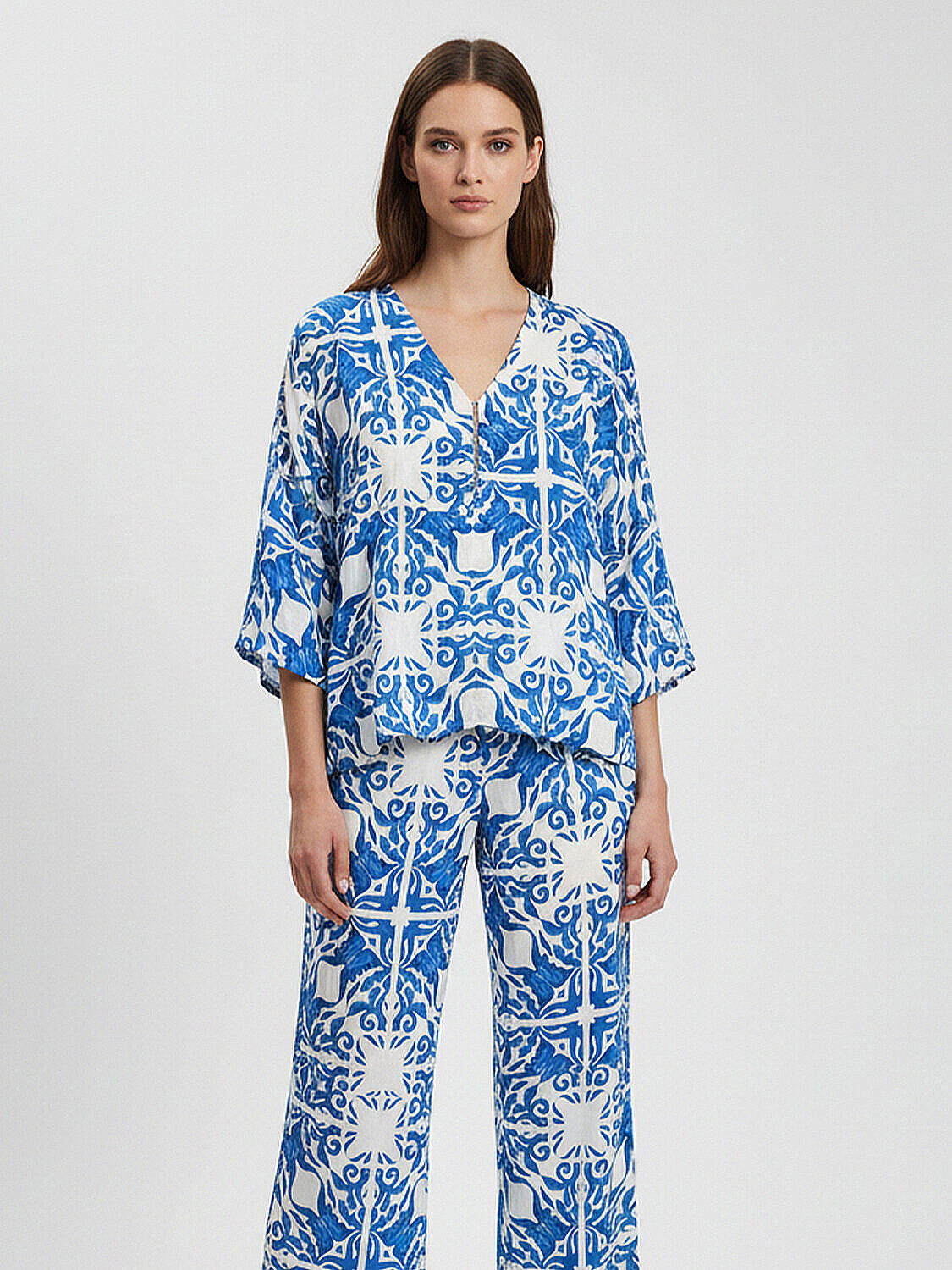 Mavi Doğal Dökümlü Oversize Bluz (1)