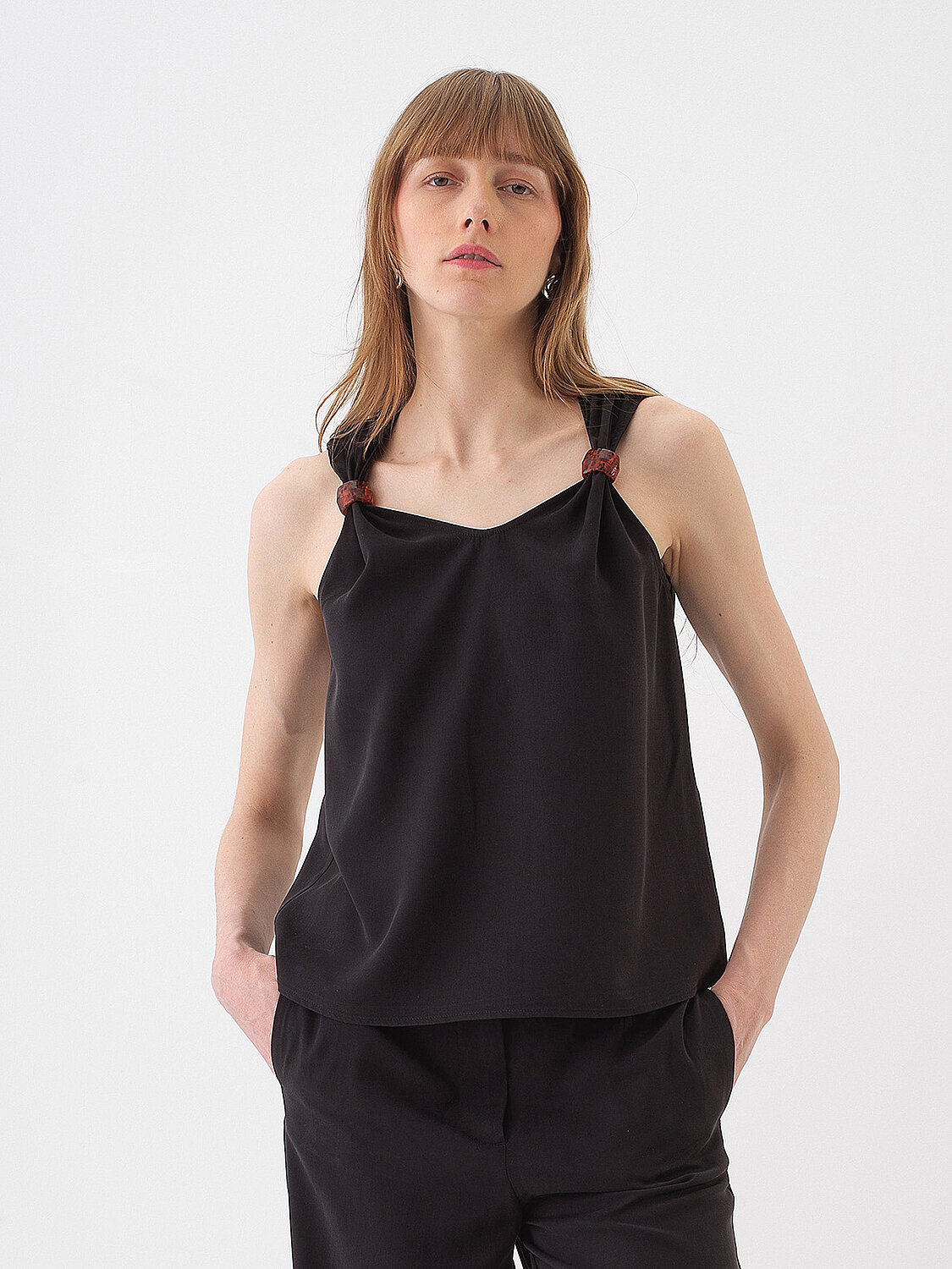 Siyah Doğal Akışlı Oversize Bluz
