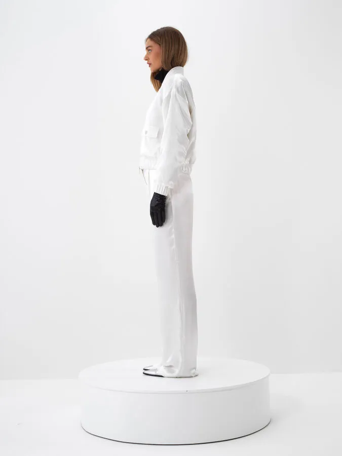 Beyaz İpeksi Saten Oversize Ceket - Xint