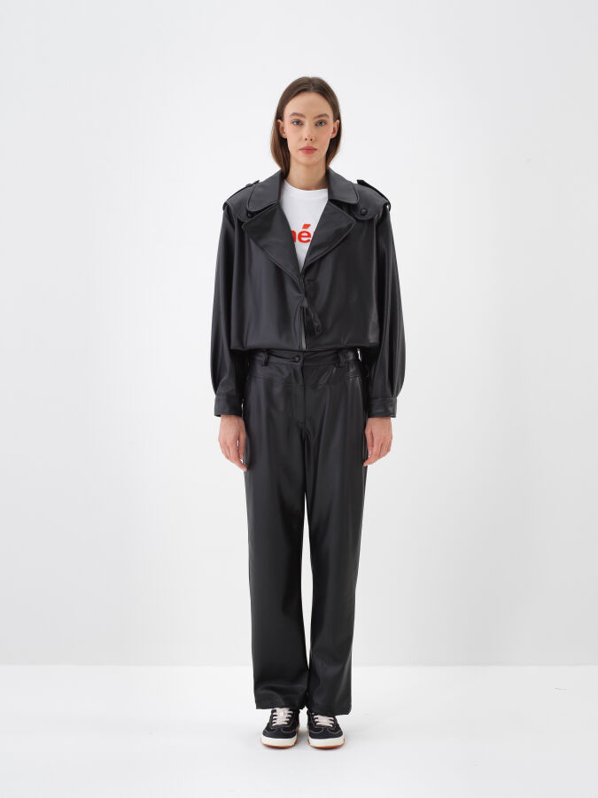 Siyah Deri Görünümlü Oversize Ceket - Xint