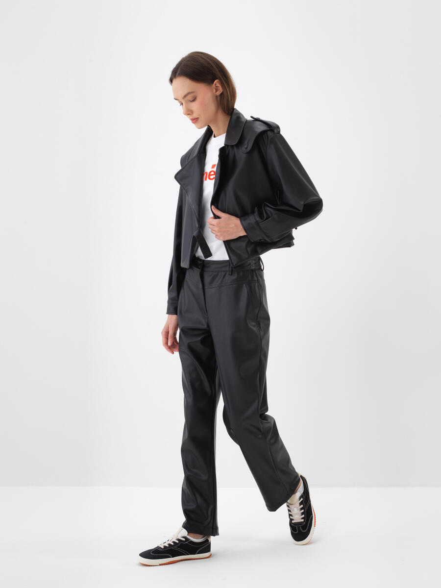 Siyah Deri Görünümlü Oversize Ceket - 3