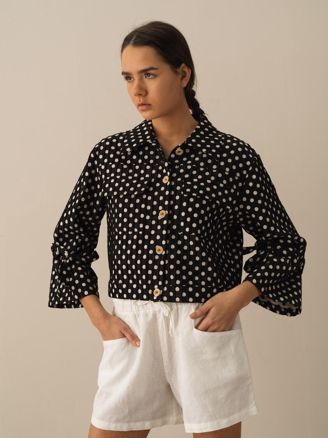 Siyah Pamuk Dokulu Oversize Ceket