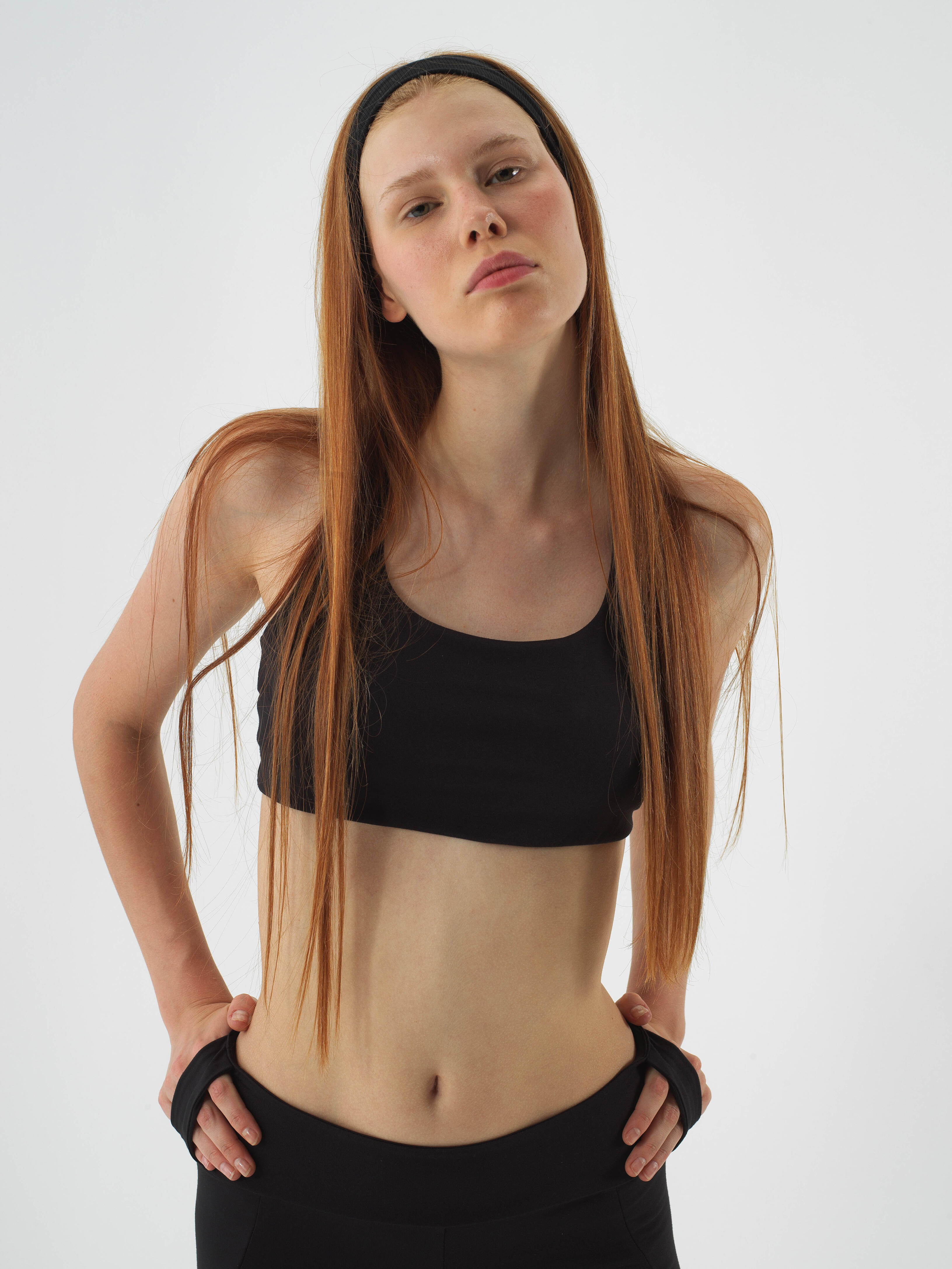 Siyah Esnek Dokulu Slim Fit Crop