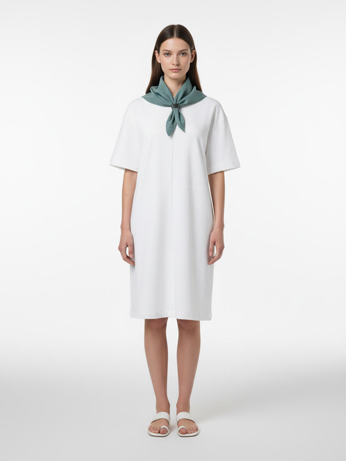 Beyaz Pamuk Dokulu Oversize Elbise - 1