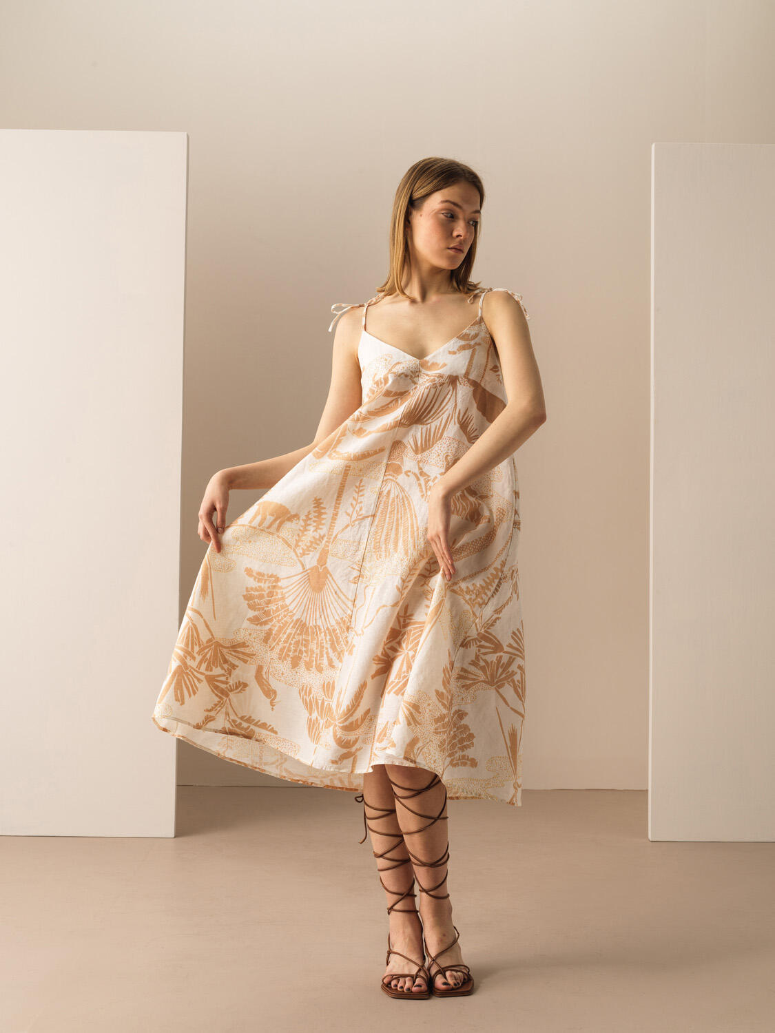 Gold Rengi %100 Keten Regular Fit Elbise