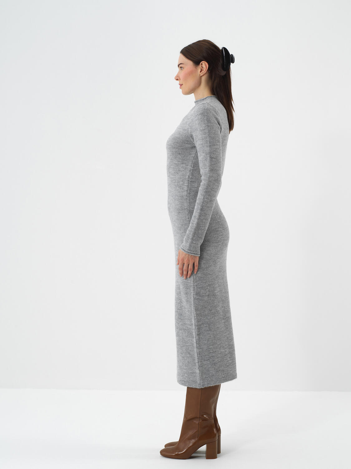 Gri Yumuşak Dokulu Oversize Elbise - 3