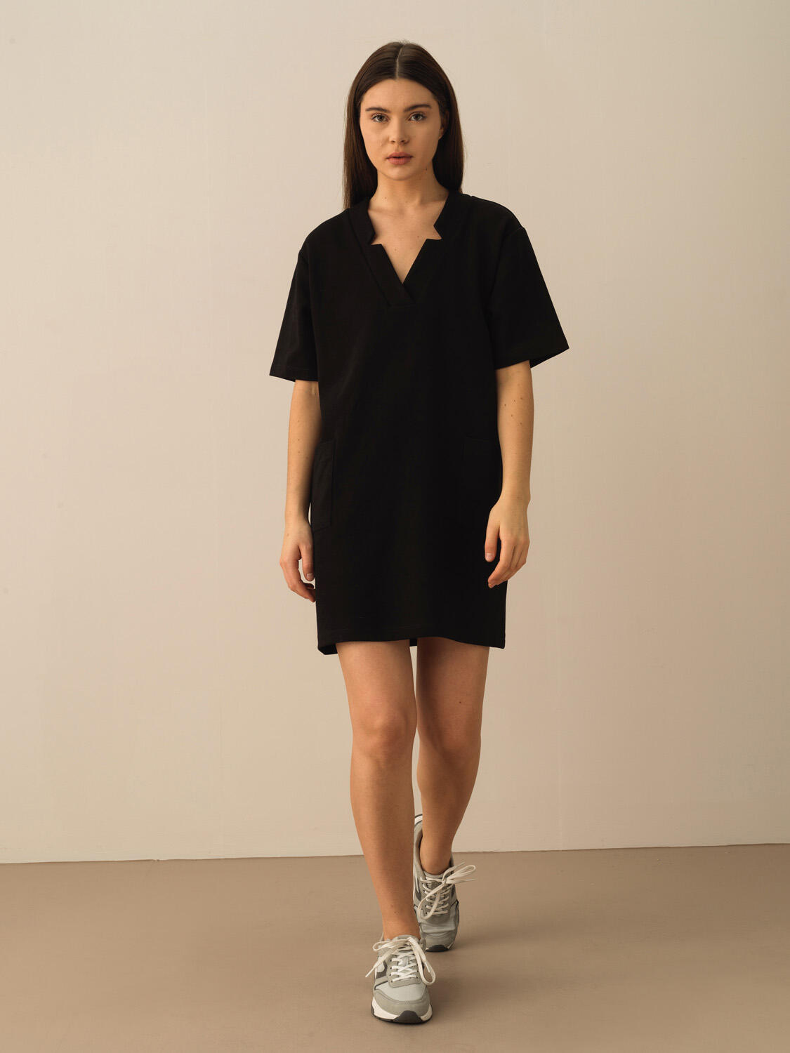 Siyah Pamuk Dokulu Oversize Elbise