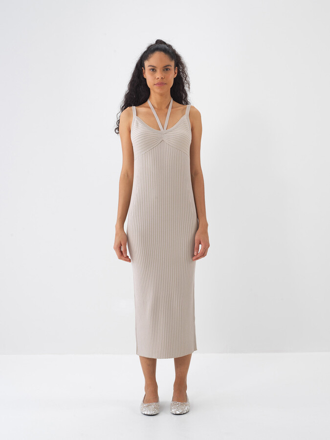 Taş Rengi Doğal Dökümlü Oversize Elbise