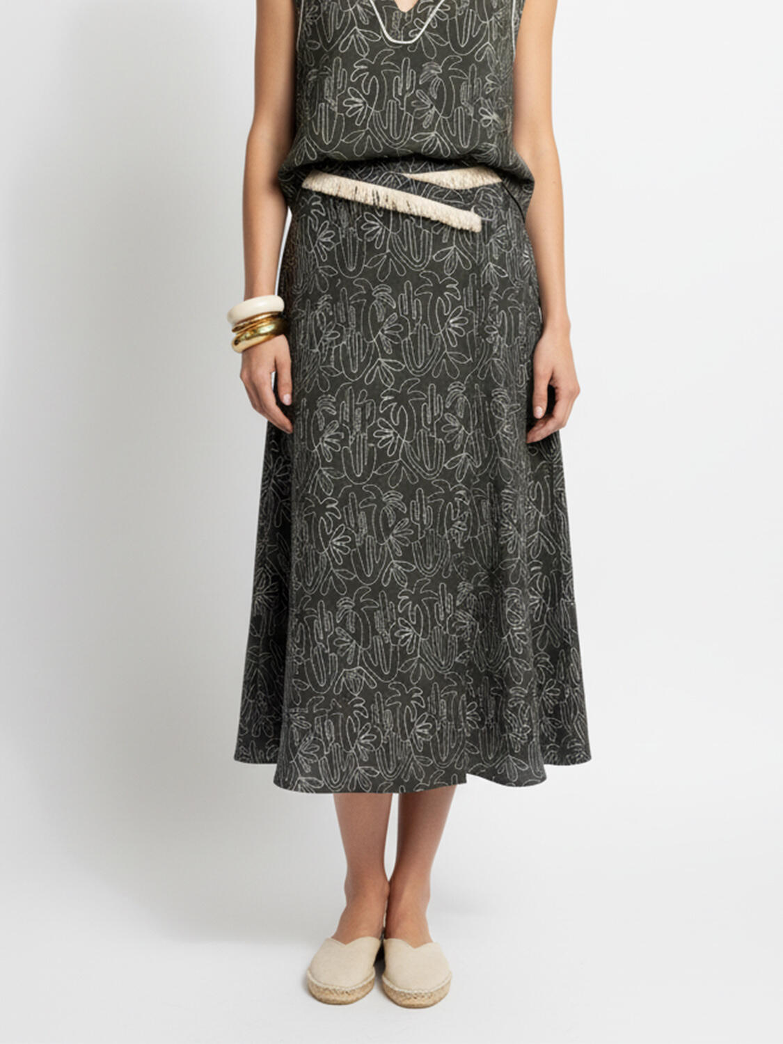 Haki Pamuk Dokulu Oversize Etek - 1