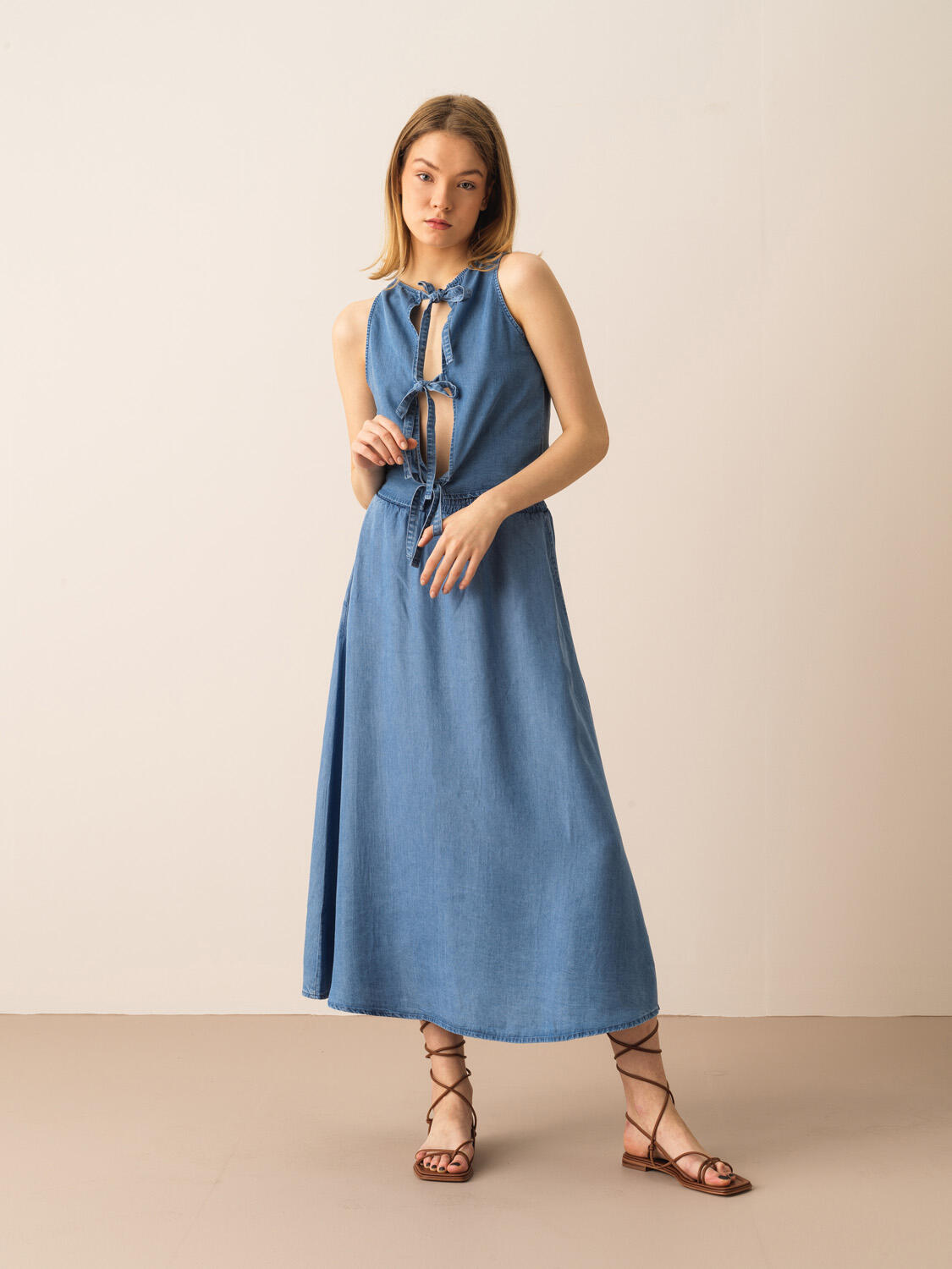 İndigo Doğal Akışlı Oversize Etek