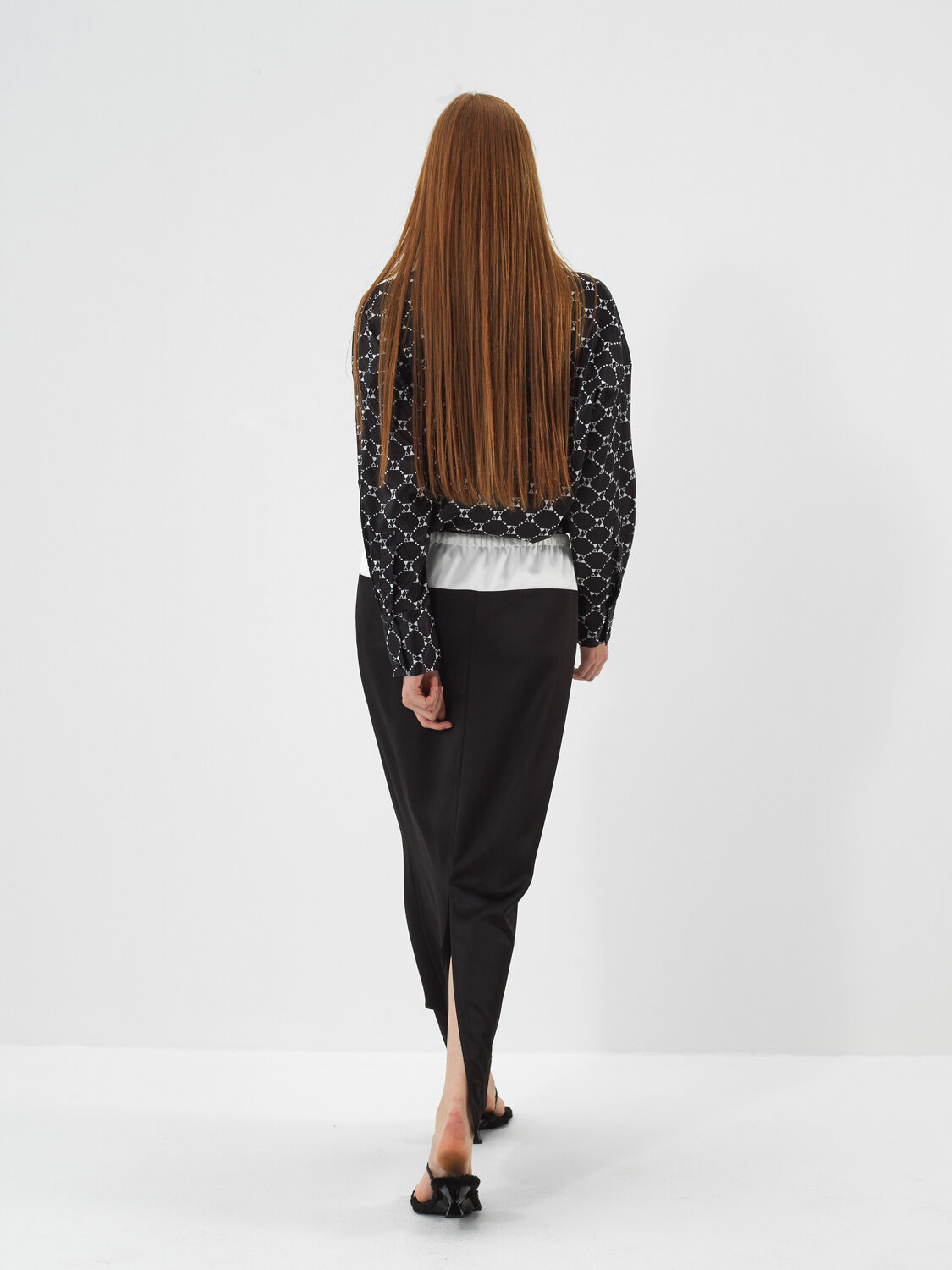 Siyah İpeksi Saten Oversize Etek - Xint