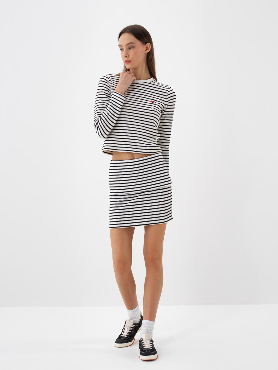 Siyah Pamuk Dokulu Slim Fit Etek - 3