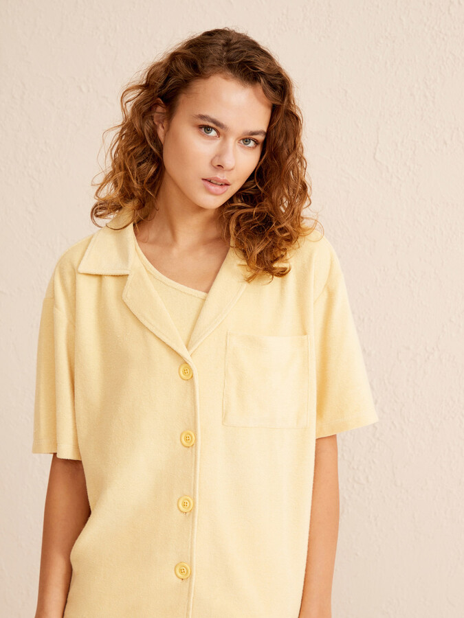 Sarı Oversize Pamuklu Havlu Gömlek (1)