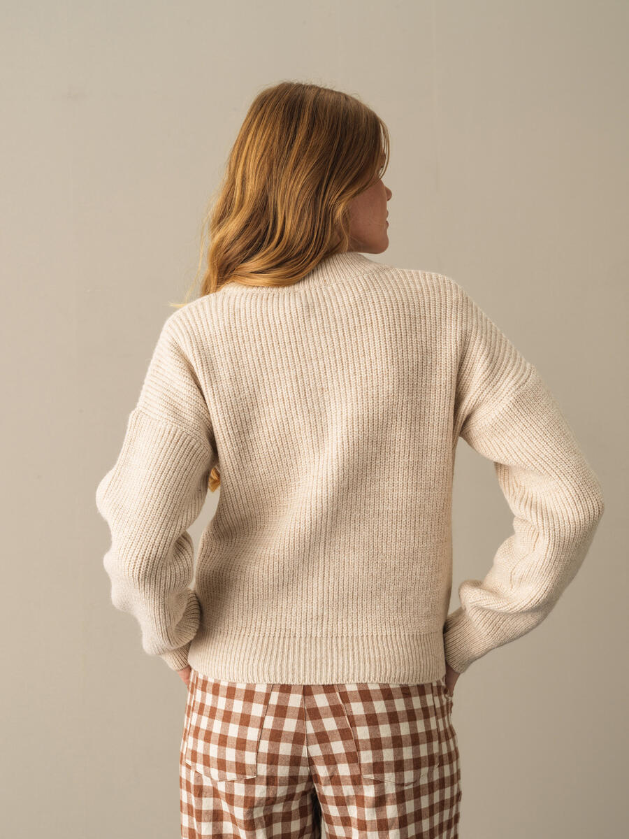 Bej Pamuk Dokulu Oversize Hırka - 4