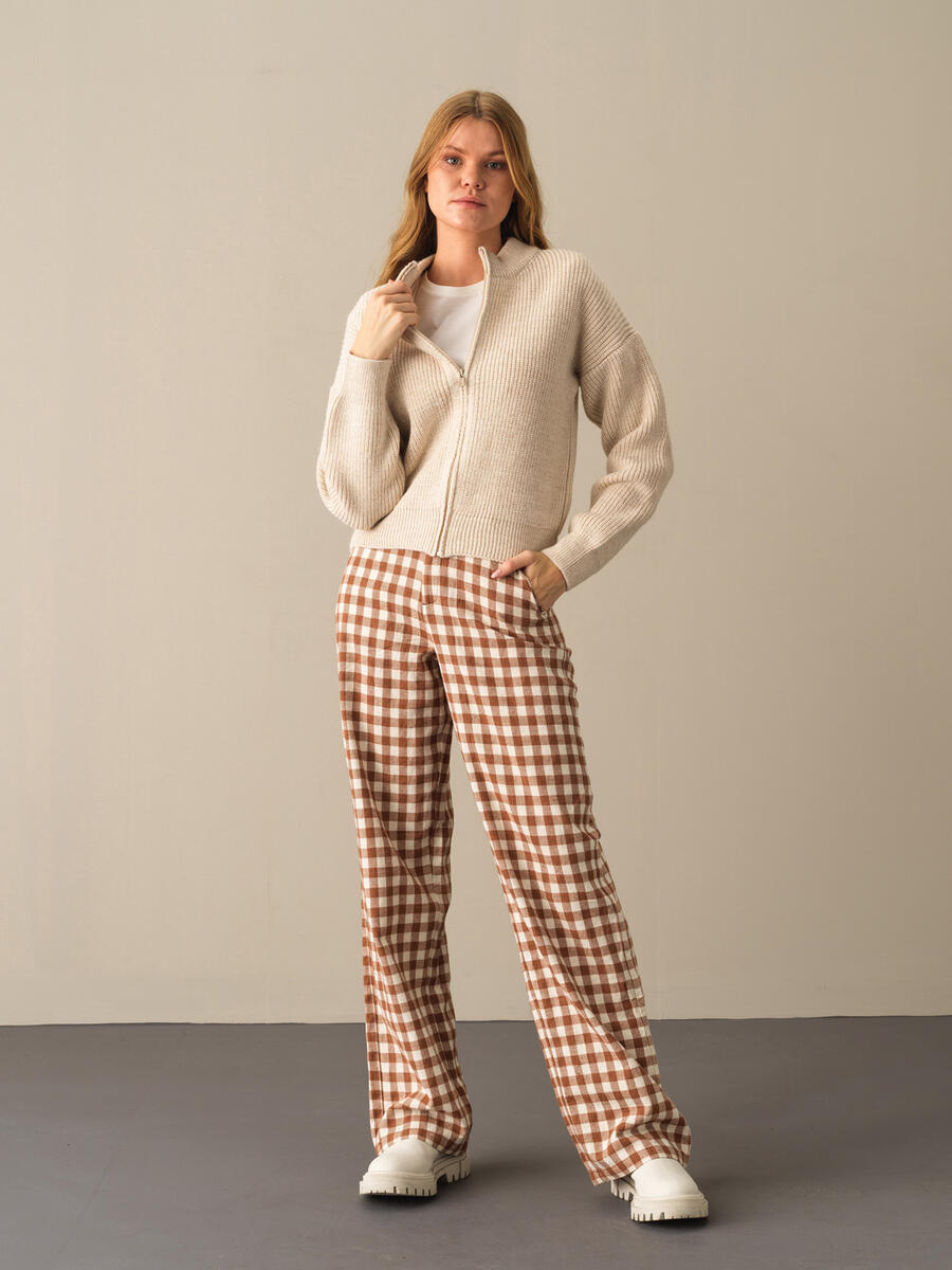 Bej Pamuk Dokulu Oversize Hırka - 2