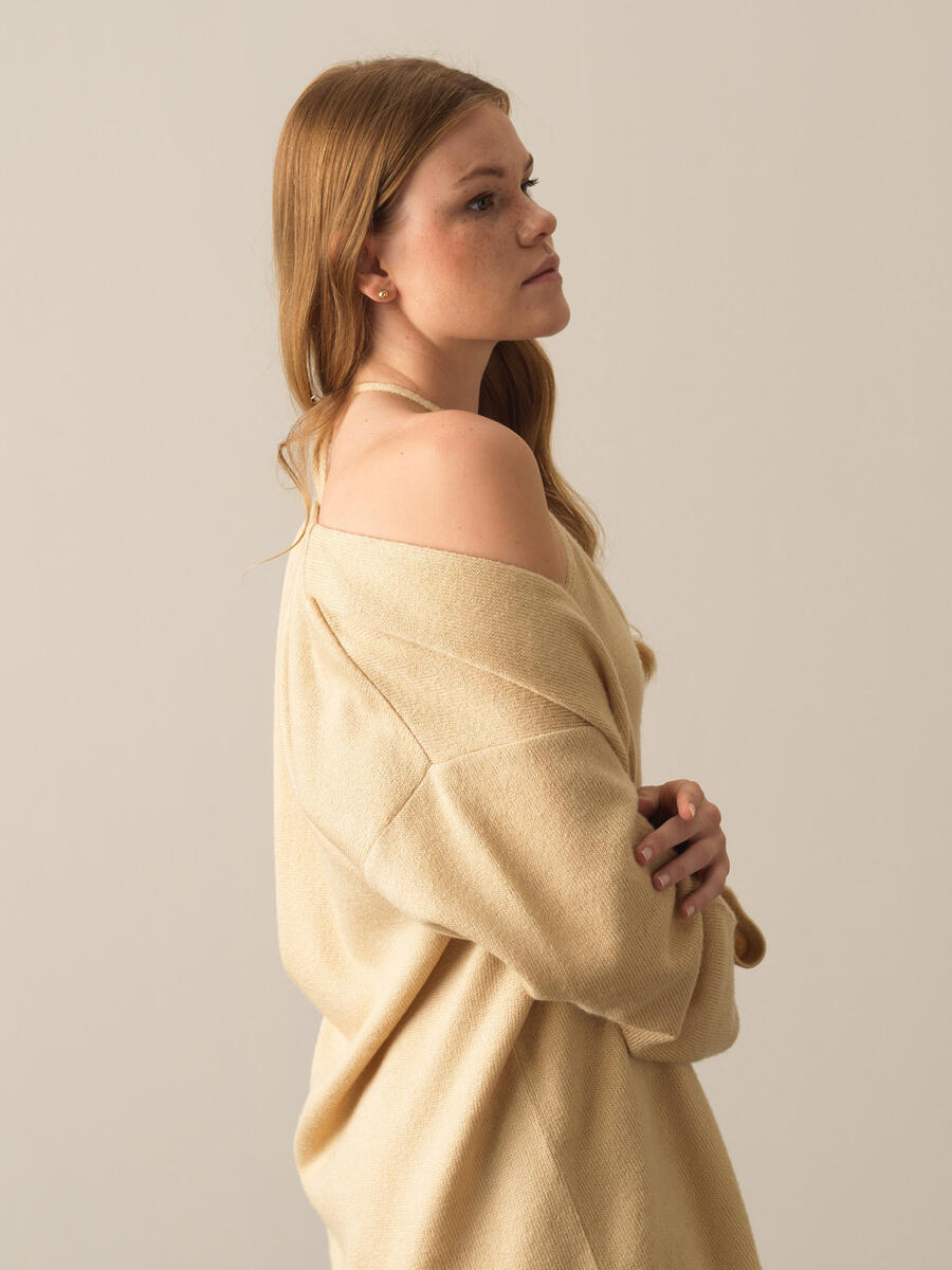 Bej Yumuşak Dokulu Oversize Uzun Hırka - 4