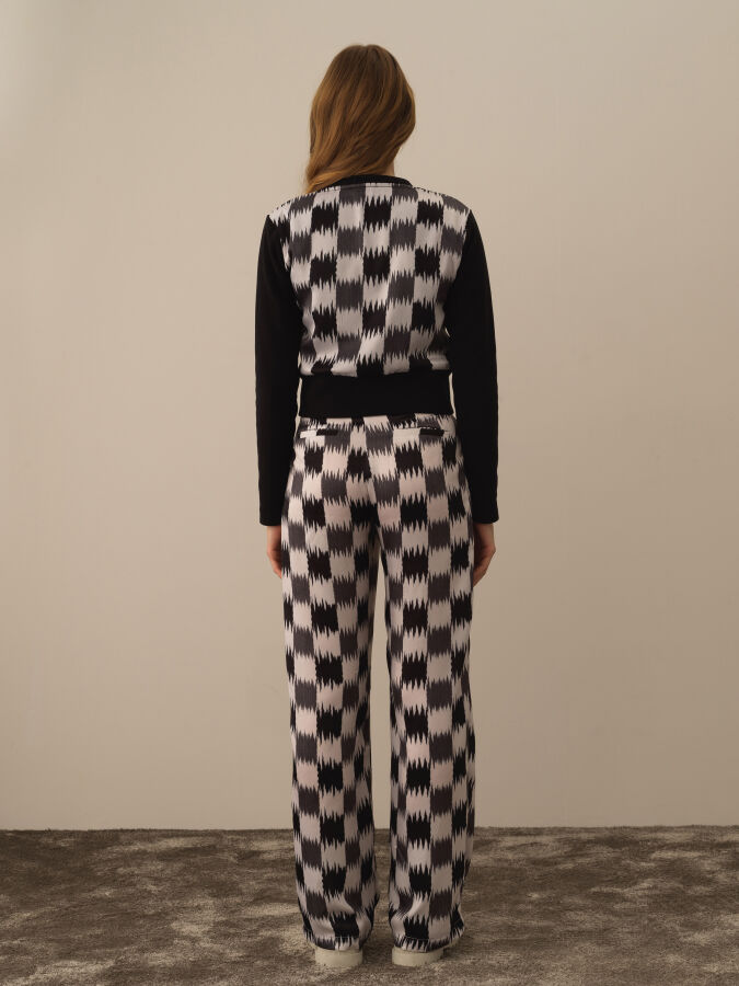 Siyah Pamuk Dokulu Regular Fit Hırka - Xint