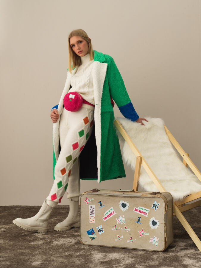 Yeşil Formunu Koruyan Oversize Kaban - Xint