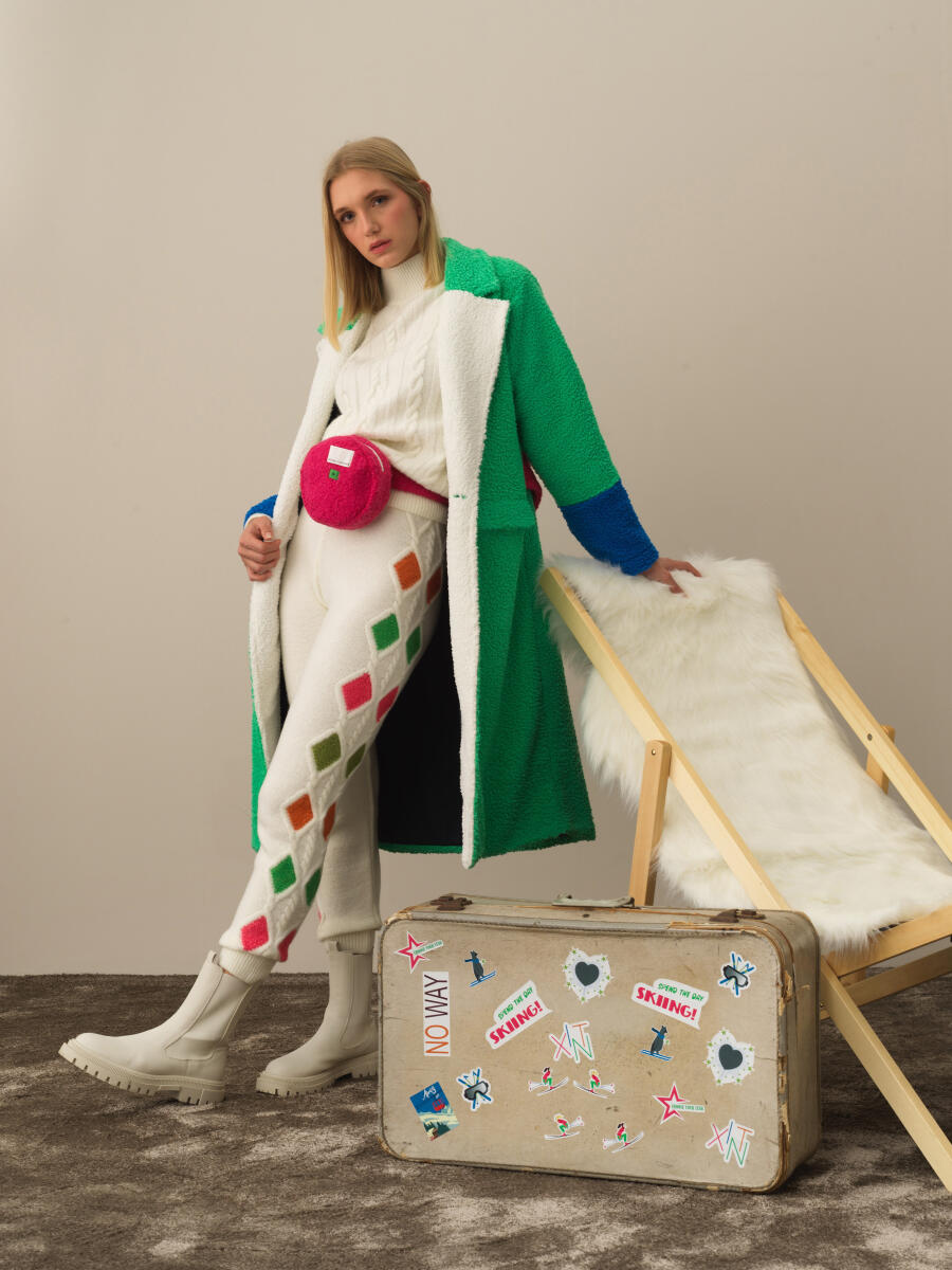 Yeşil Formunu Koruyan Oversize Kaban - 2