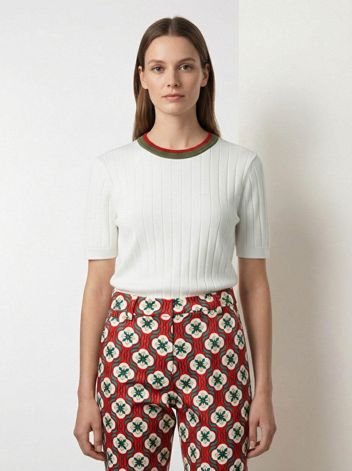 Beyaz Doğal Dökümlü Regular Fit Kazak